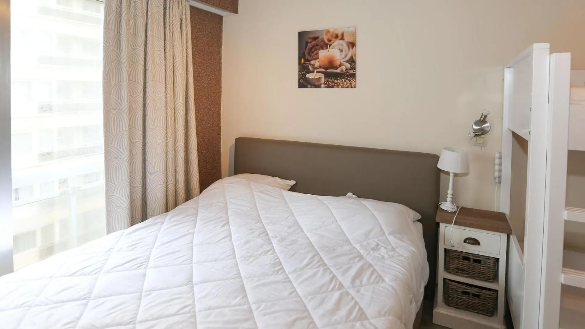 Decuman Spacious Family Apartment In Middelkerke Belgium