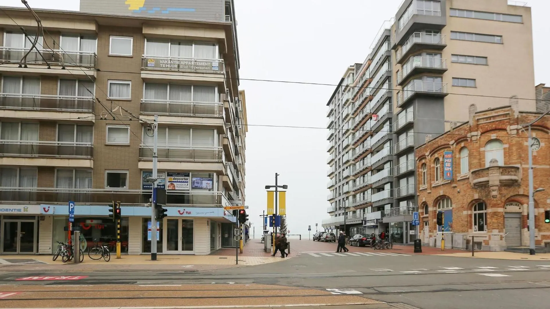 Decuman Spacious Family Apartment In Middelkerke