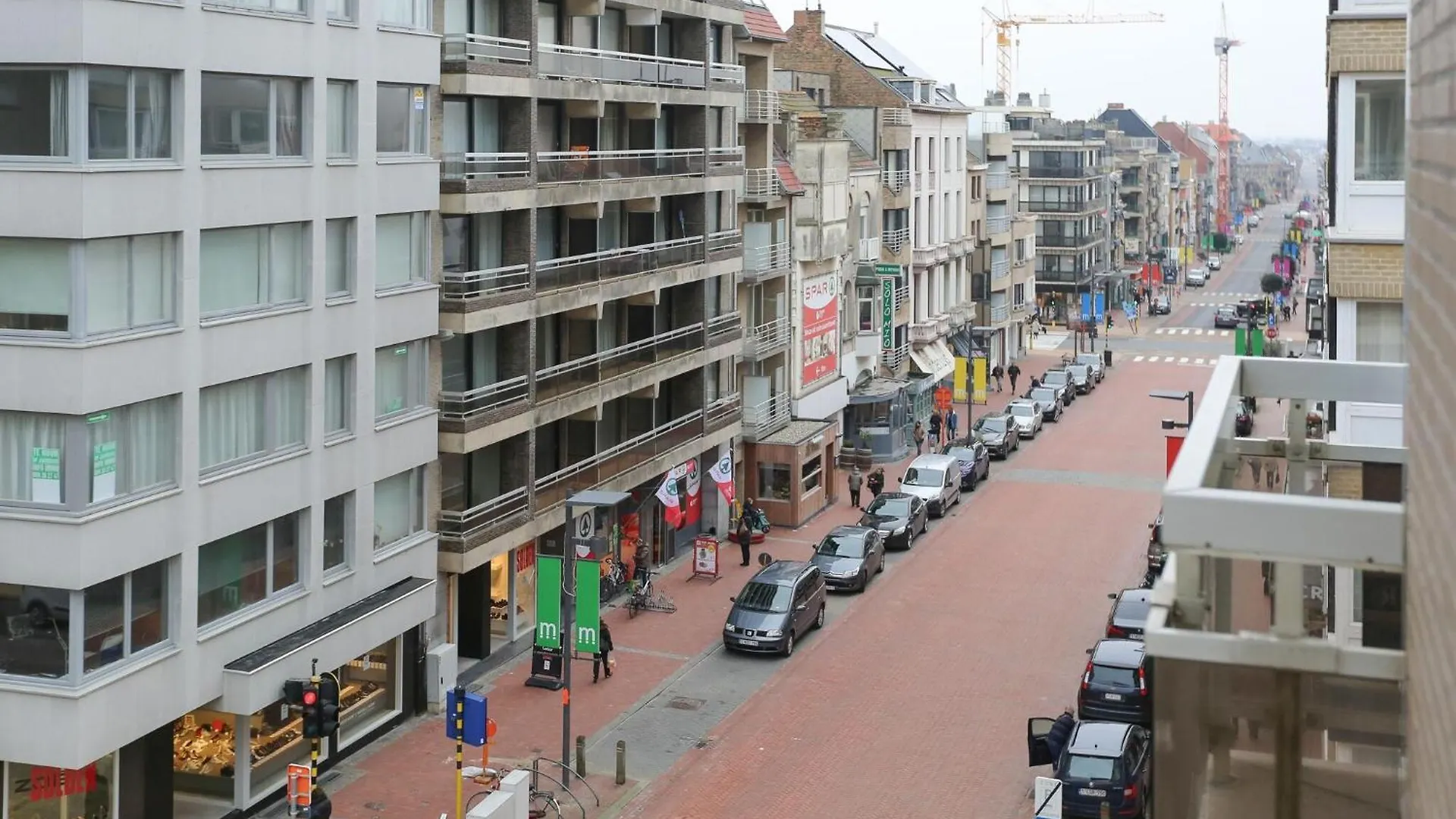 Decuman Spacious Family Apartment In Middelkerke 0*,